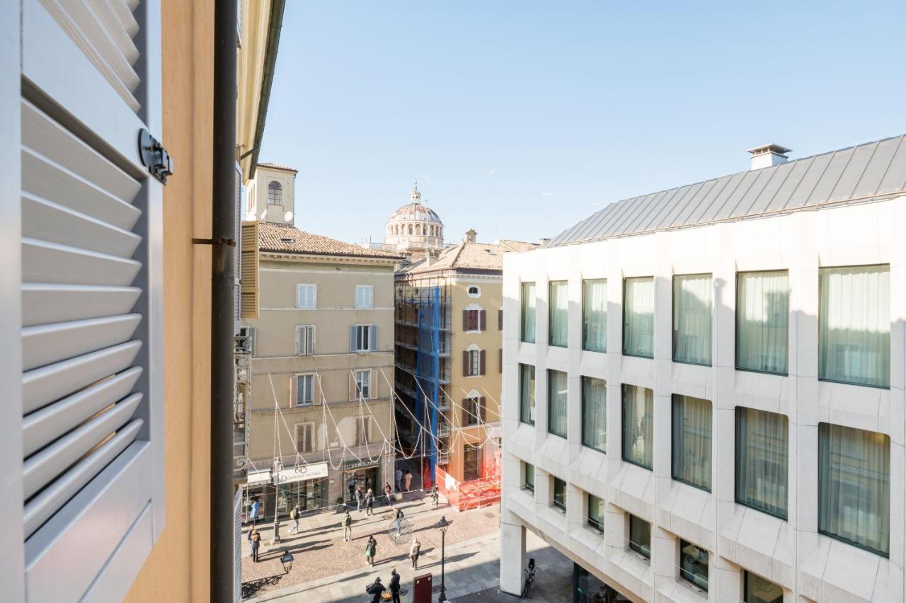 Raffinato Apt Vicino A Piazza Garibaldi X5 Parma Exterior foto